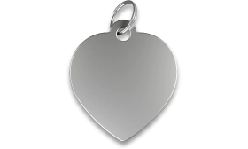 Médaille chat argentée en forme de cœur, en aluminium avec anneau fendu. Personnalisée et gravable avec le nom de votre chat.